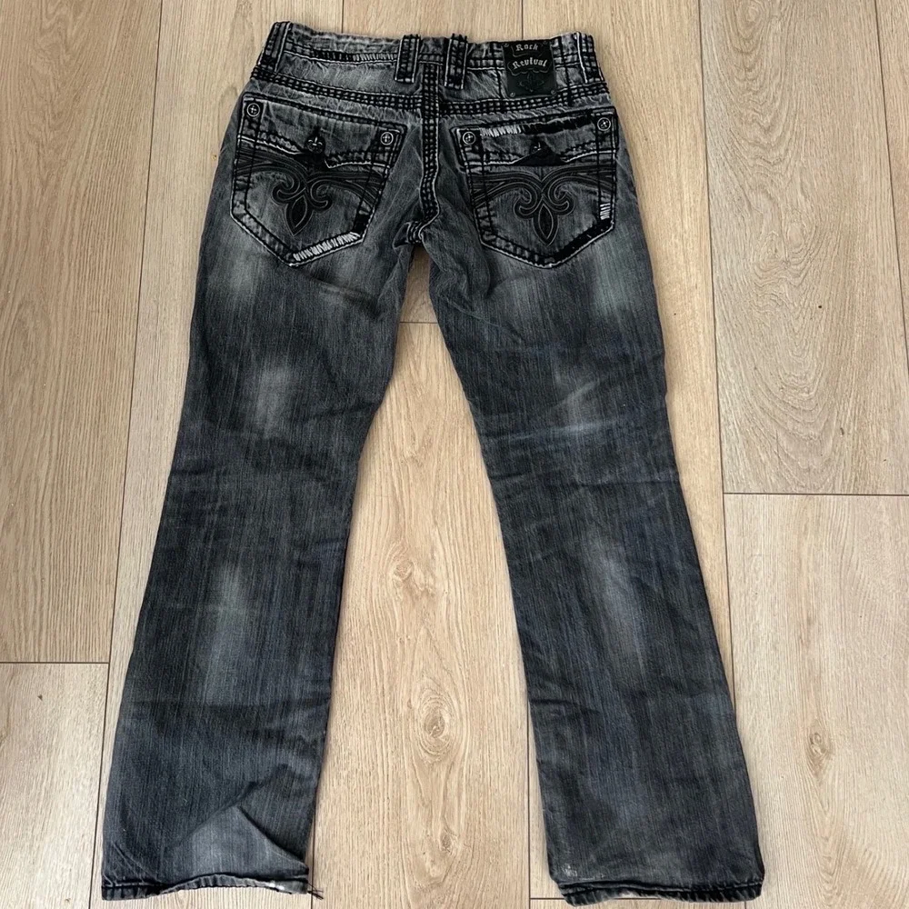 Rock Revival Moe Bootcut Jeans Faded Black Heavy Stitch.  Mens 31